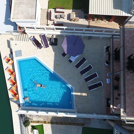 Apartments Riverside Herceg Novi Exterior photo