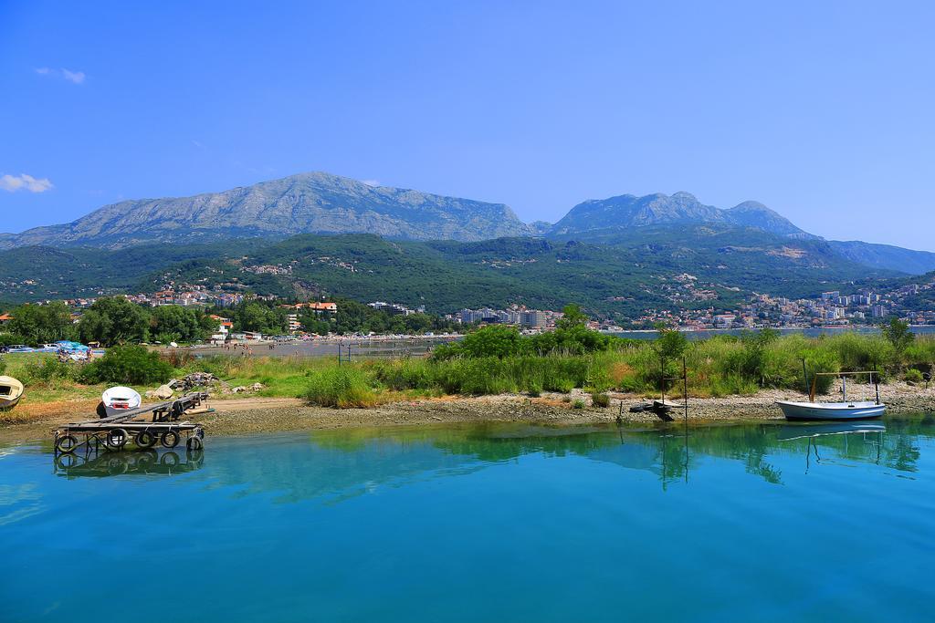 Apartments Riverside Herceg Novi Exterior photo
