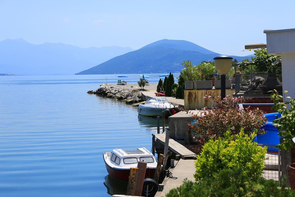 Apartments Riverside Herceg Novi Exterior photo