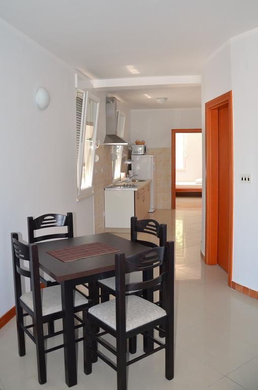 Apartments Riverside Herceg Novi Room photo