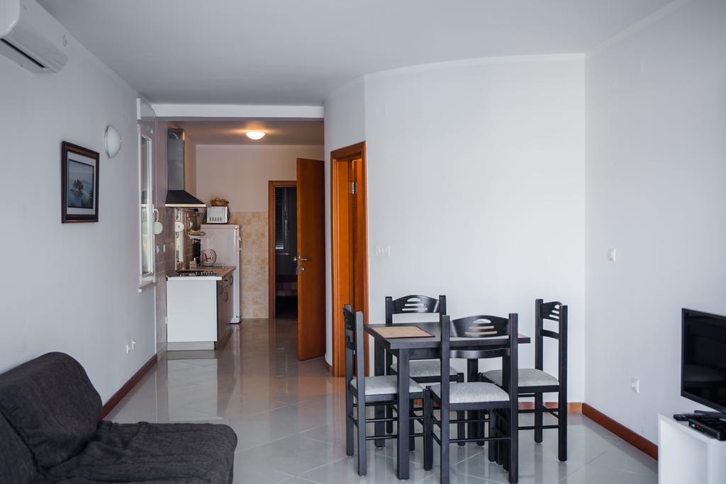 Apartments Riverside Herceg Novi Exterior photo