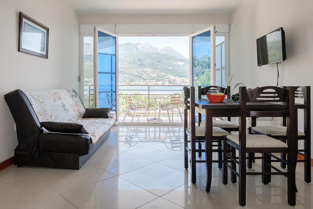 Apartments Riverside Herceg Novi Exterior photo