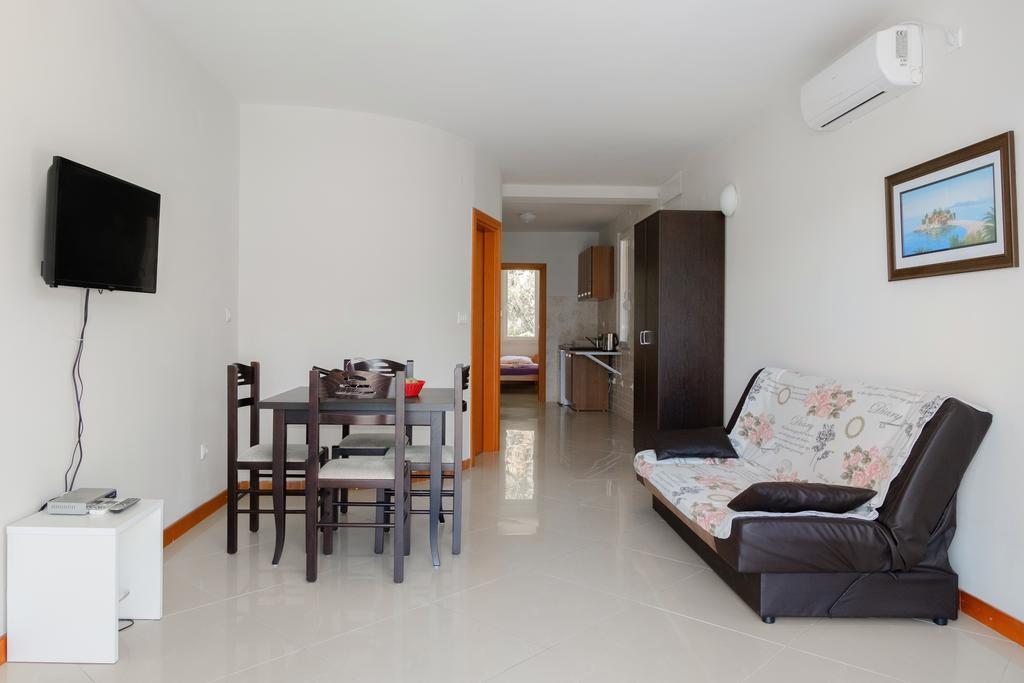 Apartments Riverside Herceg Novi Exterior photo